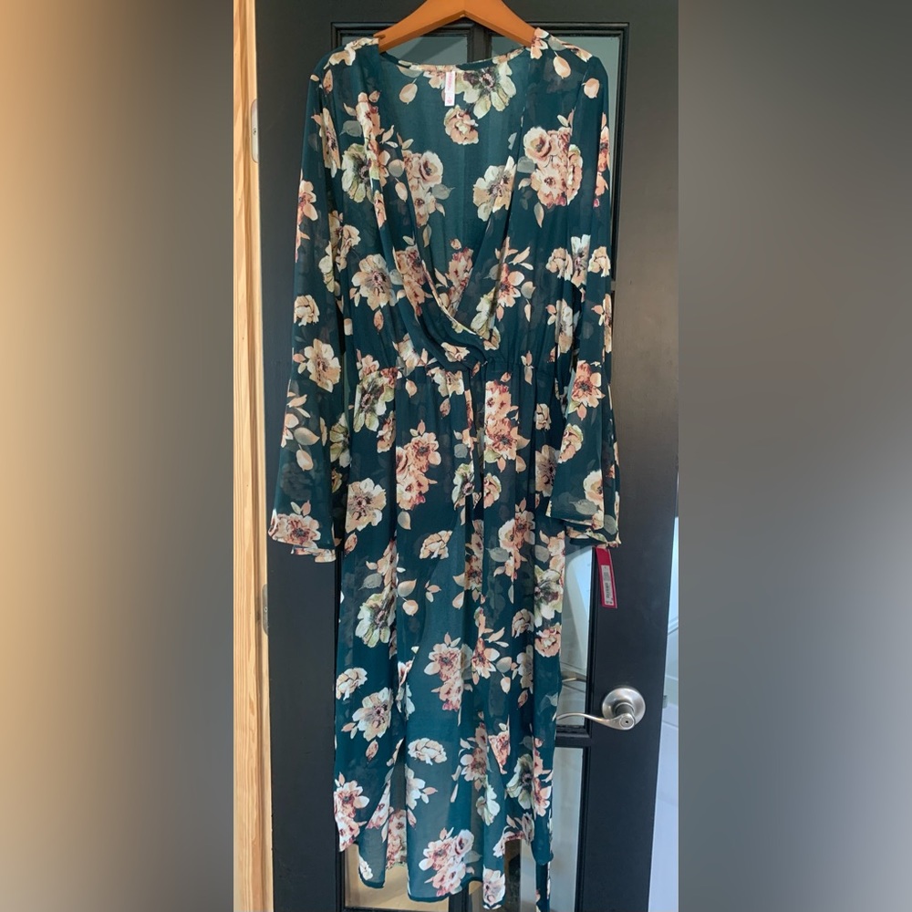 NWT Xhilaration sheer flower dress/cover